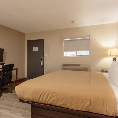 Suburban Studios Near Mesa Verde Кортес Экстерьер фото