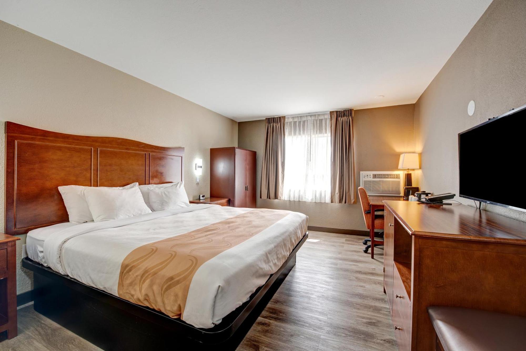 Suburban Studios Near Mesa Verde Кортес Экстерьер фото